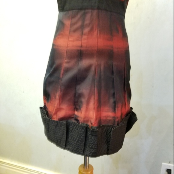 BCBGMAXAZRIA off the shoulder tie-dyed dress (K15) - Picture 5 of 8